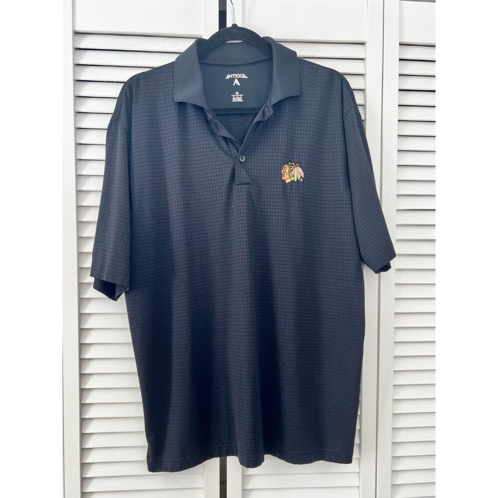 Antigua Chicago BlackHawks NHL Embroidered Logo Polo Golf Shirt Size M